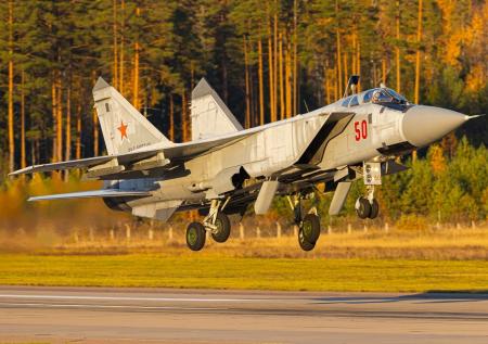 Военкор объяснил, зачем Киев пытался подкупить российских летчиков