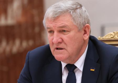 На Украине заочно арестовали экс-министра обороны Ежеля