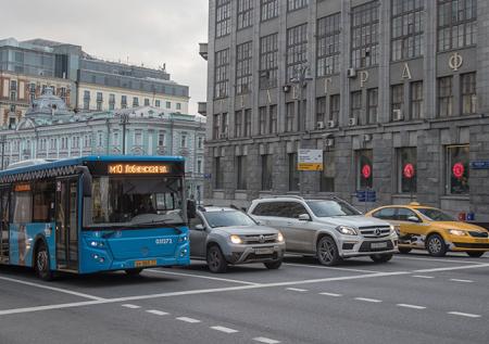 Дорожную разметку предложили сделать жёлтой