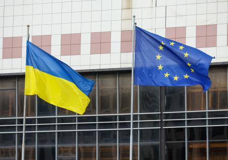Венгрия блокирует переговоры по членству Украины в ЕС из-за нацменьшинств