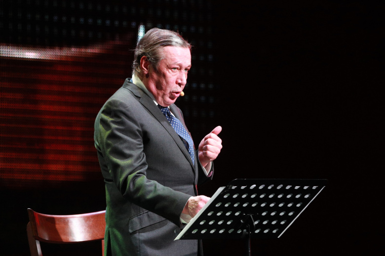 Михаил Ефремов