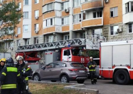 Названо количество жертв пожара в жилом доме в Москве
