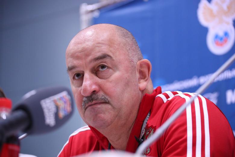 Бывший главный тренер сборной Станислав Черчесов