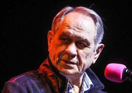 Актер Валерий Афанасьев высказался о слухах про потерю зрения
