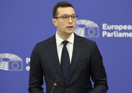 Раскрыта судьба «преемника» Ле Пен после ее выхода из президентской гонки