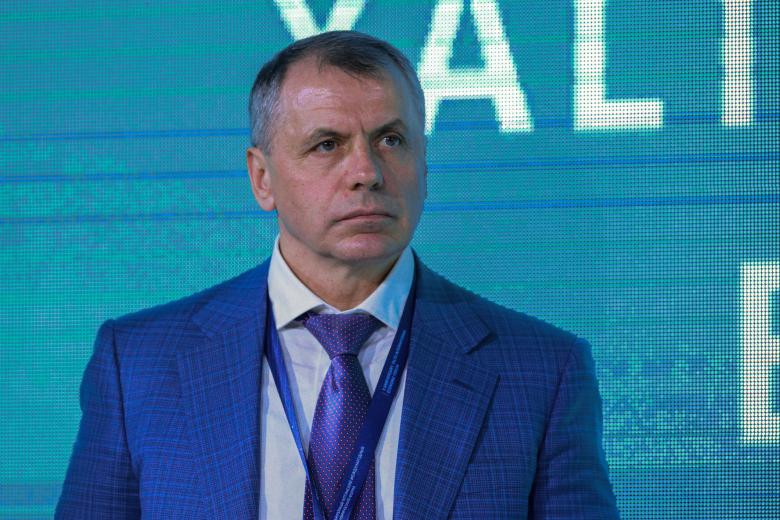 Владимир Константинов