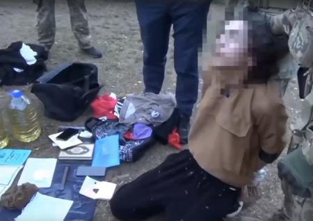 Появились кадры задержания готовившего теракт в Майкопе иностранца