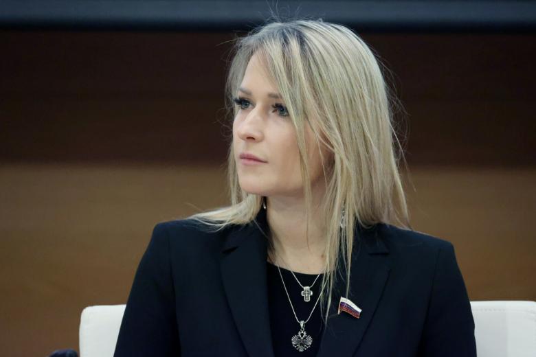 Яна Лантратова