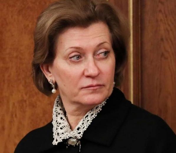 Анна Попова