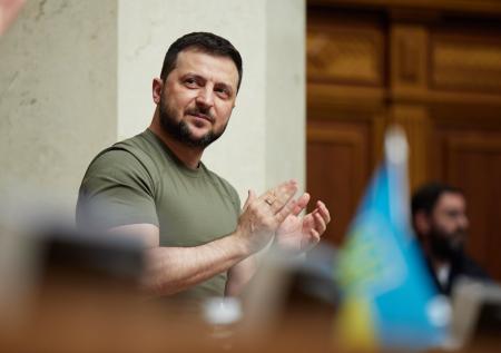 Зеленский предложил Европе взять шефство над городами Украины
