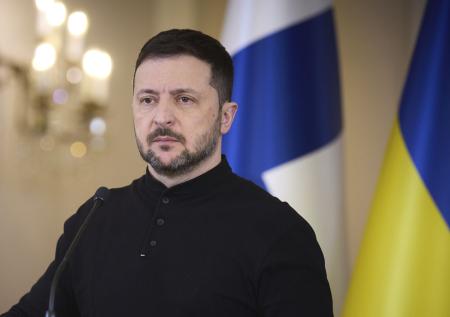 «Зеленского хотят убрать красиво»: сенатор о согласии Киева на капитуляцию