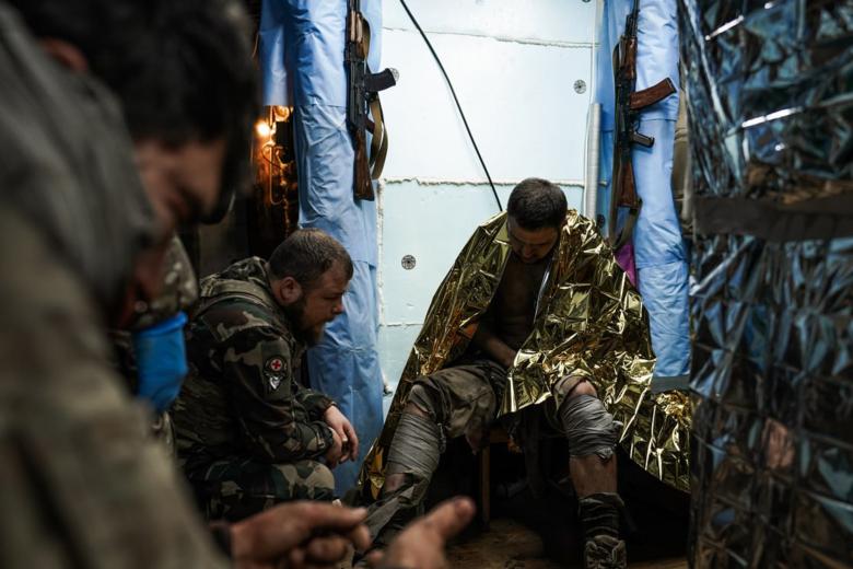 Военнослужащие Вооруженных сил Украины в зоне боевых действий
