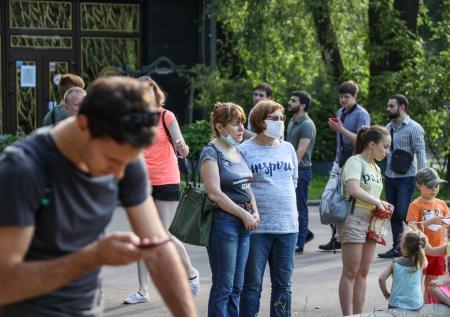 ВОЗ:  штаммом «дельта плюс» можно заразиться от прохожего без маски