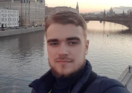 Экс-хоккеист «Металлурга» избил полицейского