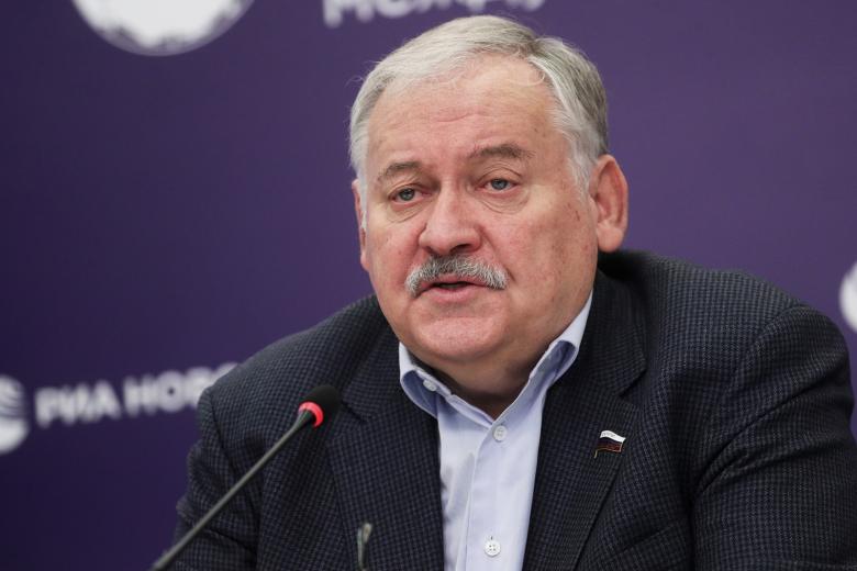 Константин Затулин