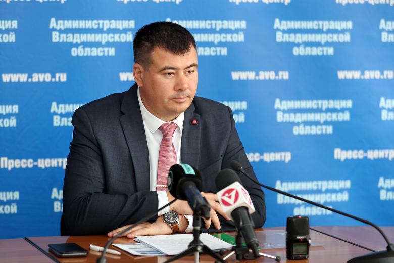 Роман Годунин