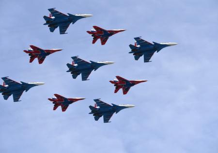 Появились кадры генерального пролета авиагруппы «Стрижи» над Москвой