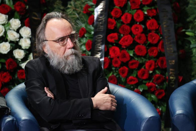 Александр Дугин