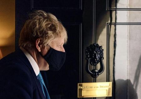 Джонсон пригрозил ЕС приостановкой части соглашения о Brexit