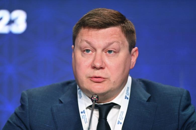 Максим Митрофанов