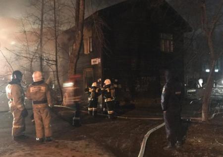 Шесть человек погибли при пожаре в Екатеринбурге