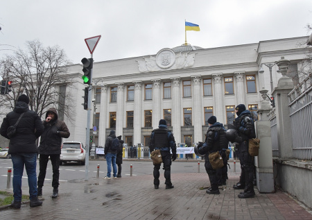 «Это совок»: в Раде предложили избавиться от «моральных основ общества»