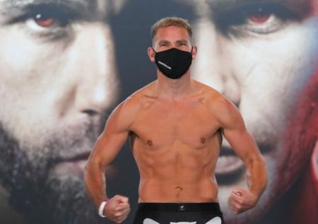 Непобеждённый боксёр Сондерс защитил титул WBO