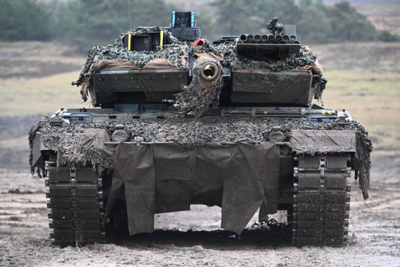 Танк Leopard 2A6
