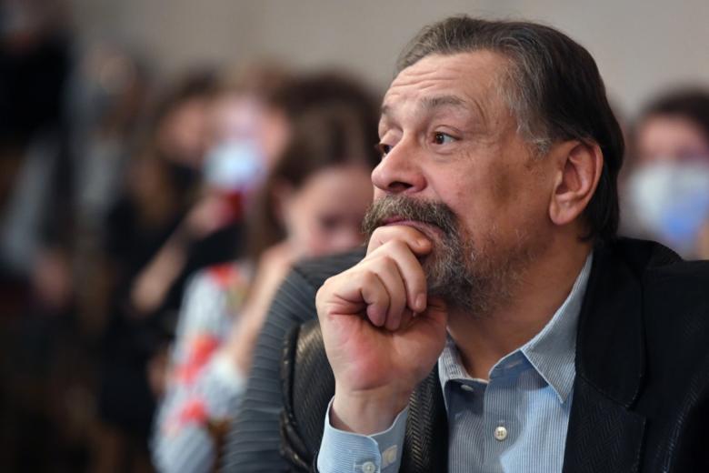 Дмитрий Назаров