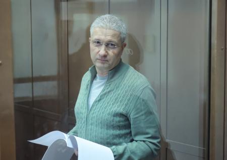 Экс-замглавы Минобороны выступил в суде по делу о миллиардных растратах