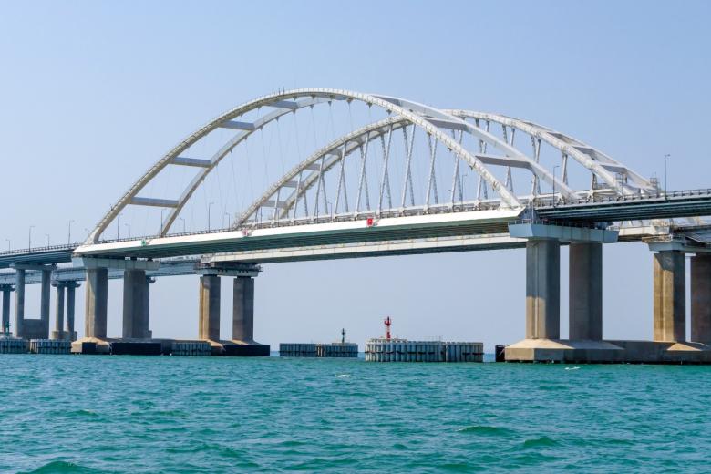 Крымский мост, Крым