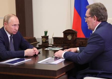 Путин: «Алмаз-Антей» производит самые надёжные системы ПВО в мире