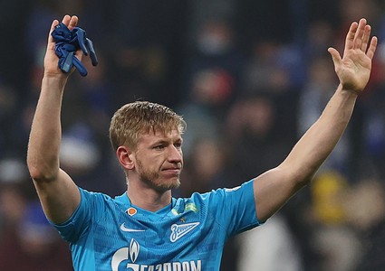 Нечистая игра: почему «Зенит» заподозрил своего игрока в сдаче матча