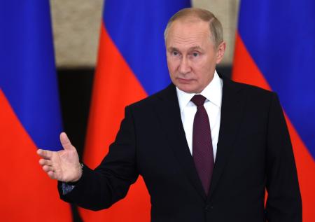Путин поддержал усилия Мирзиеева по стабилизации ситуации в Каракалпакстане
