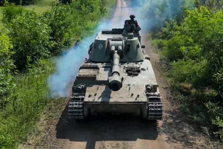 Боевая работа расчетов самоходных артиллерийских установок 2С3 «Акация» Центрального военного округа