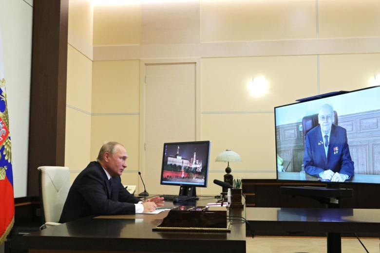 Владимир Путин и Герберт Ефремов