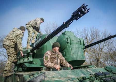 «Повернет орудие против украинской власти»: боец ВСУ пригрозил Киеву бунтом