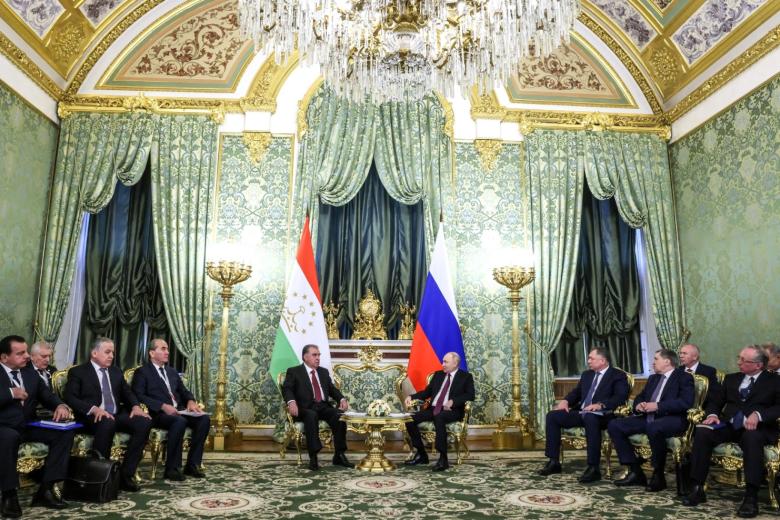 Владимир Путин и Эмомали Рахмон