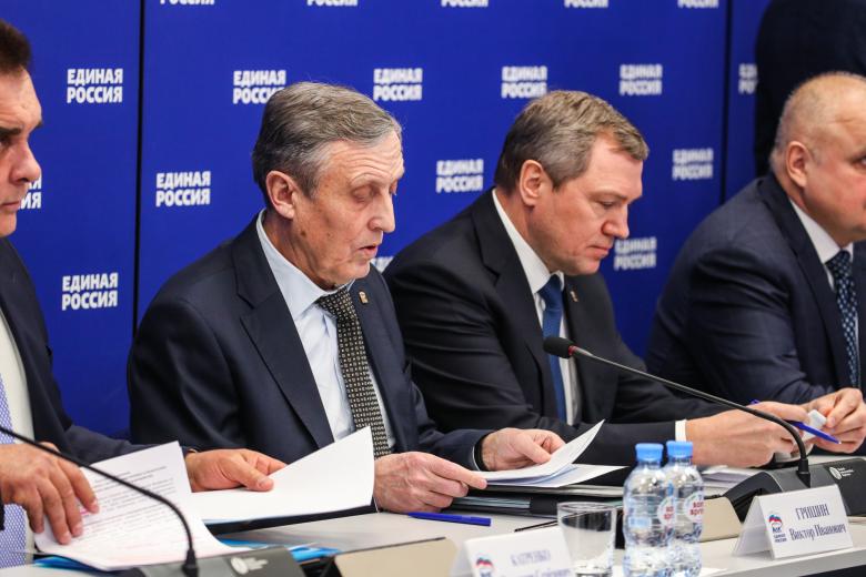 Виктор Гришин