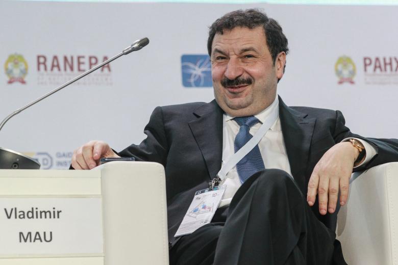 Владимир Мау