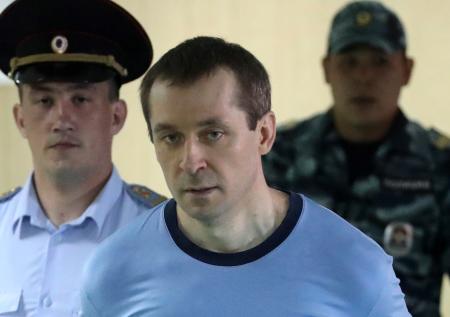 Подруга Захарченко частично признала вину и рассказала про «обнал» 