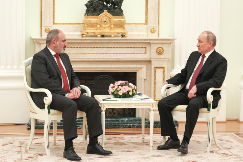Никол Пашинян и Владимир Путин