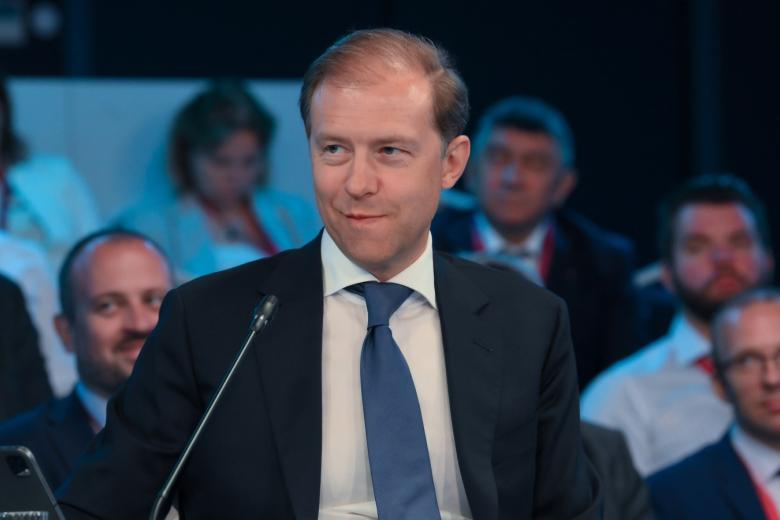 Денис Мантуров