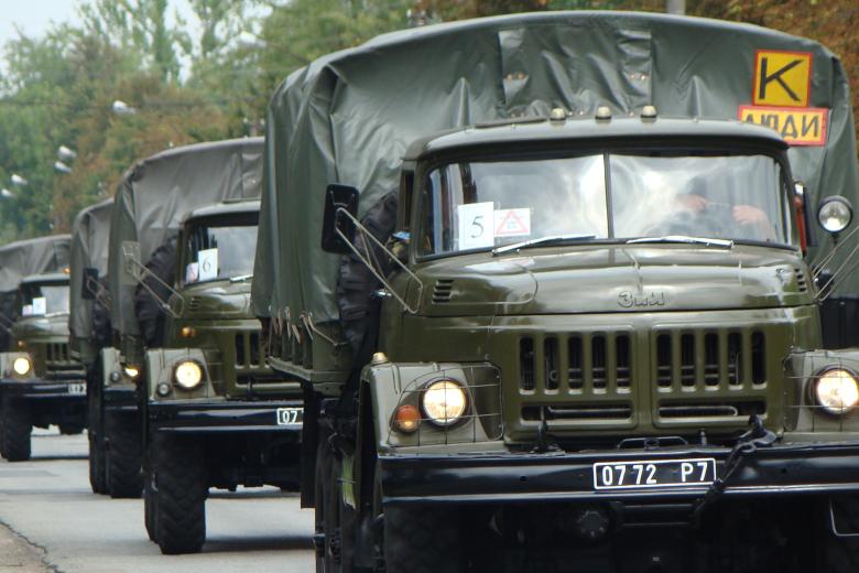 Автомобиль ЗиЛ-131