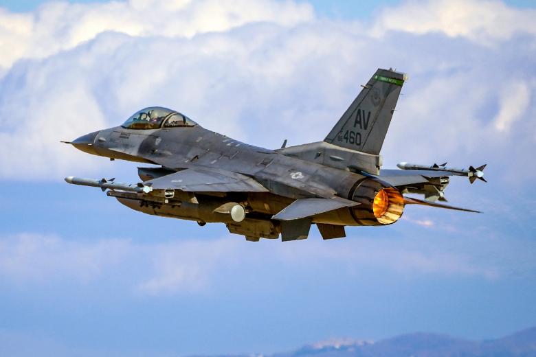 F-16