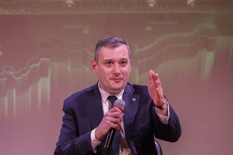 Александр Хинштейн