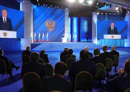 Французы с восторгом встретили послание Путина Федеральному собранию