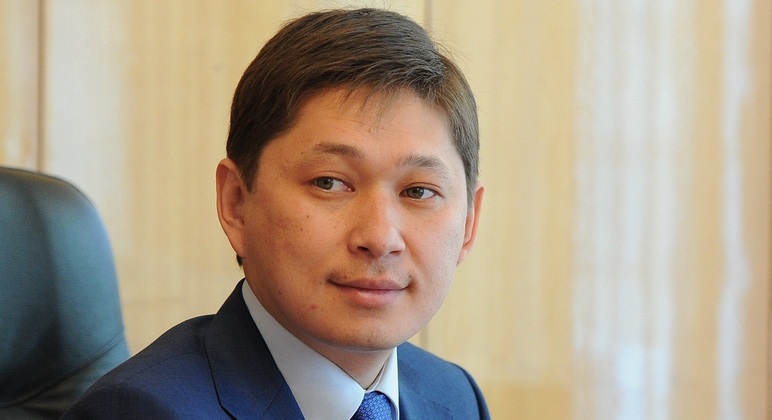 Бывший премьер-министр Сапар Исаков