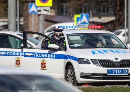 Предложение лишать прав за три грубых нарушения ПДД назвали бесполезным