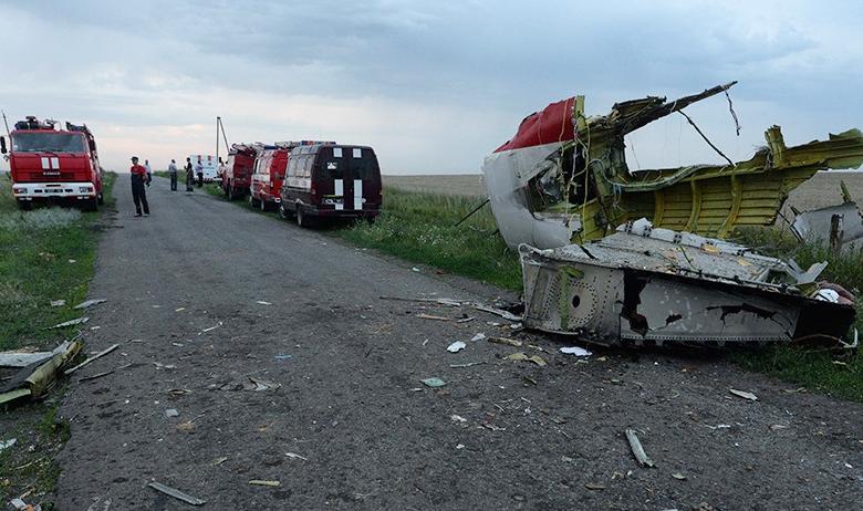 Место крушения Boeing 777 рейса MH17